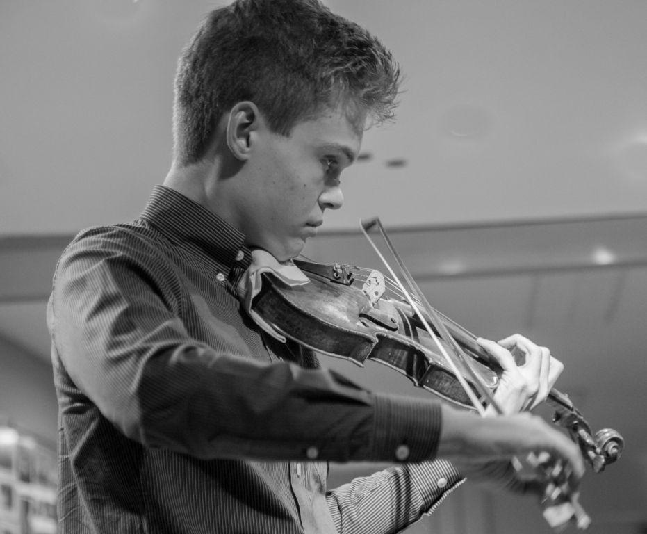 Concierto del violinsta Jaime Maceira